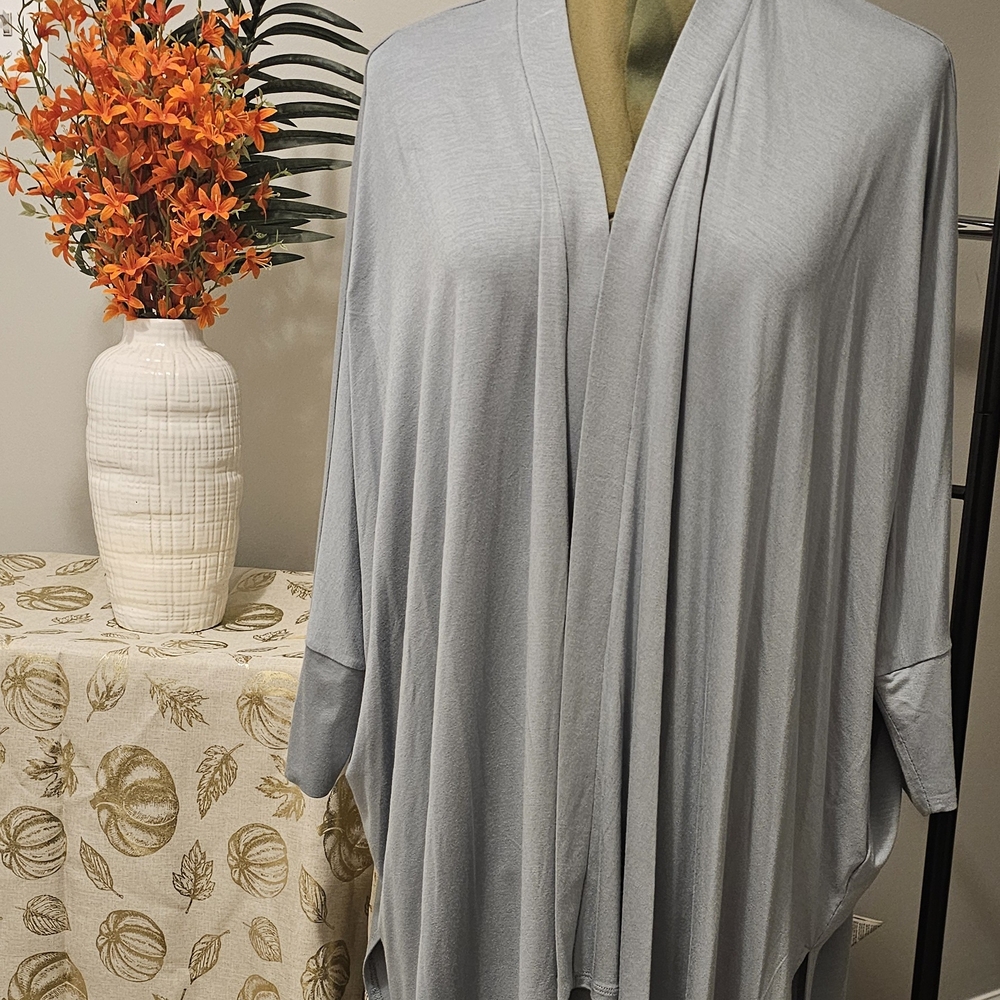 MariaWynne Layers NWT Sea Mist Gray Women's Cardigan, 3/4 Sleeve Sz M